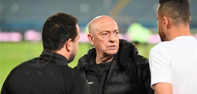 وكيل فيريرا يرد عبر بطولات على أنباء رحيله من الزمالك