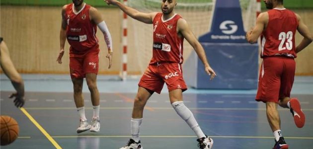 في ليلة مهيب.. الأهلي يعبر الاتصالات في ربع نهائي دوري السلة